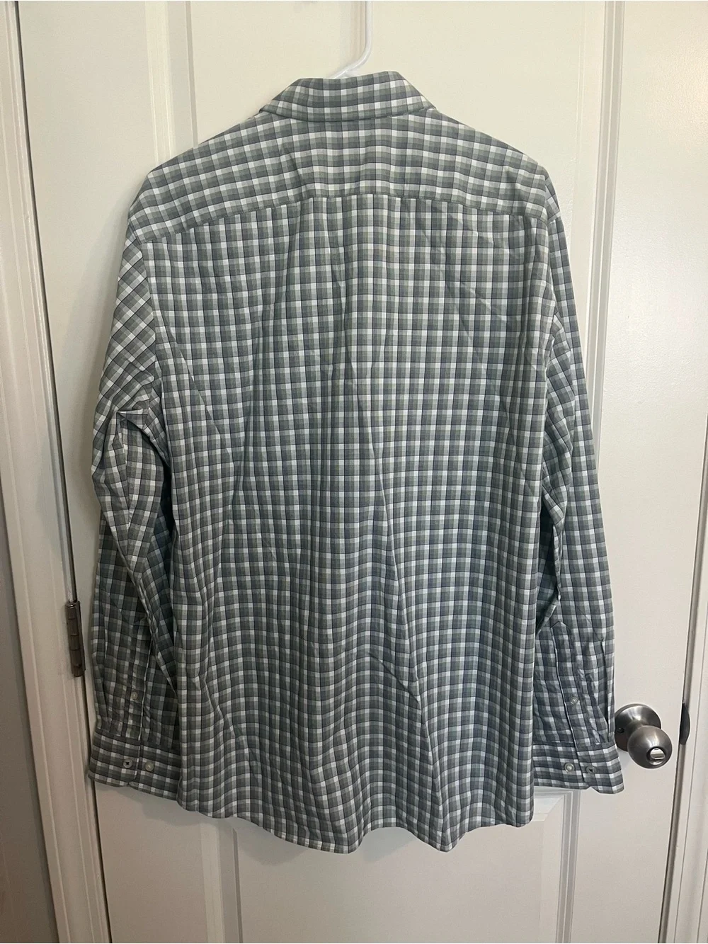 Banana Republic Blue and Gray Plaid Button-Down Shirt - Men's